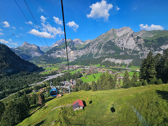 Oeschinensee Hike
